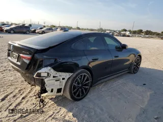 2023 BMW i4 eDrive40 z VIN WBY73AW07PFP07184, wystawiony jako Copart lot #42594723 z przebiegiem 1547 mil mil oraz . Historia ofert i sprzedaży dostępna na DreamBid. Obrazek 3.