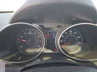 2013 Hyundai Veloster w/Gray Int z VIN KMHTC6ADXDU127194, wystawiony jako Copart lot #51751345 z przebiegiem 122 221 mil mil oraz Szkoda całkowita • Salvage title. Historia ofert i sprzedaży dostępna na DreamBid. Obrazek 9.
