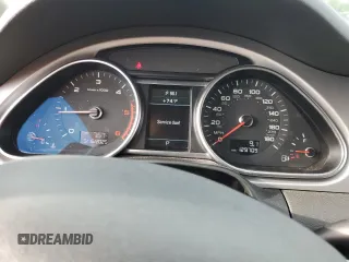 2013 Audi Q7 Premium Plus z VIN WA1LMAFE4DD000781, wystawiony jako Copart lot #57255315 z przebiegiem 129 709 mil mil oraz Szkoda całkowita • Salvage title. Historia ofert i sprzedaży dostępna na DreamBid. Obrazek 9.