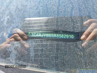 2024 Jeep Grand Cherokee с VIN 1C4RJYB65R8582910, выставлен на аукционе IAAI как лот 41719656 с пробегом 9 176 миль миль и . История ставок и продаж доступна на DreamBid. Изображение 20.