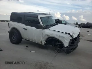 2022 Ford Bronco with VIN 1FMDE5AHXNLB04386, listed as a Copart auction lot 43872315 with Not provided miles and Salvage title. Bid and sale history available at DreamBid. Image 4.