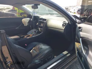 2010 Lexus IS 250 C with VIN JTHFF2C27A2508603, listed as a IAAI auction lot 42402256 with 164,938 mi miles and . Bid and sale history available at DreamBid. Image 5.