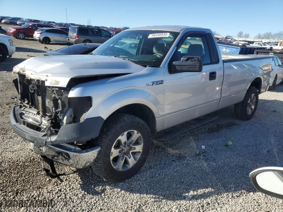 2013 Ford F-150 XL with VIN 1FTNF1EF0DKG19621, listed as a Copart auction lot 46440935 with 202,828 mi miles and Salvage Title. Bid and sale history available at carsss.com. Image 1.