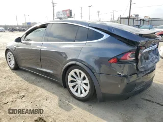 2016 Tesla Model X 70D with VIN 5YJXCAE2XGF001562, listed as a Copart auction lot 53539225 with 73,274 mi miles and Salvage Title. Bid and sale history available at carsss.com. Image 2.