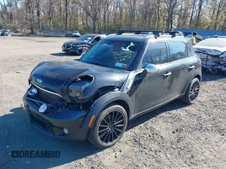 2012 MINI Countryman S with VIN WMWZC3C52CWM27234, listed as a IAAI auction lot 39264317 with 177,398 mi miles and . Bid and sale history available at DreamBid. Image 2.