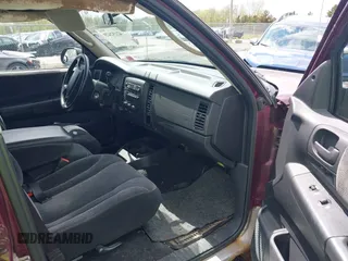 2002 Dodge Dakota z VIN 1B7HG48X92S626936, wystawiony jako IAAI lot #42192429 z przebiegiem 170 746 mil mil oraz . Historia ofert i sprzedaży dostępna na DreamBid. Obrazek 5.