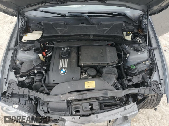 2010 BMW 1 Series 135i with VIN WBAUN9C5XAVK41340, listed as a Copart auction lot 52394575 with Not provided miles and Salvage title. Bid and sale history available at DreamBid. Image 12.