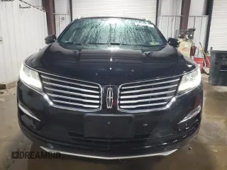 2017 Lincoln MKC Reserve with VIN 5LMTJ3DH3HUL44592, listed as a Copart auction lot 58578215 with 73,683 mi miles and Salvage title. Bid and sale history available at DreamBid. Image 5.