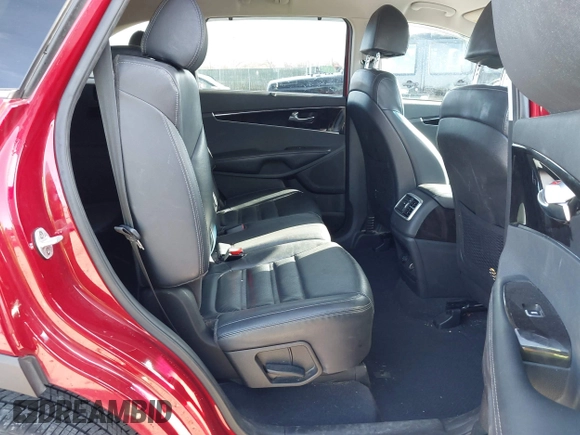 2018 Kia Sorento EX with VIN 5XYPHDA53JG387101, listed as a IAAI auction lot 41124311 with 102,181 mi miles and . Bid and sale history available at carsss.com. Image 8.
