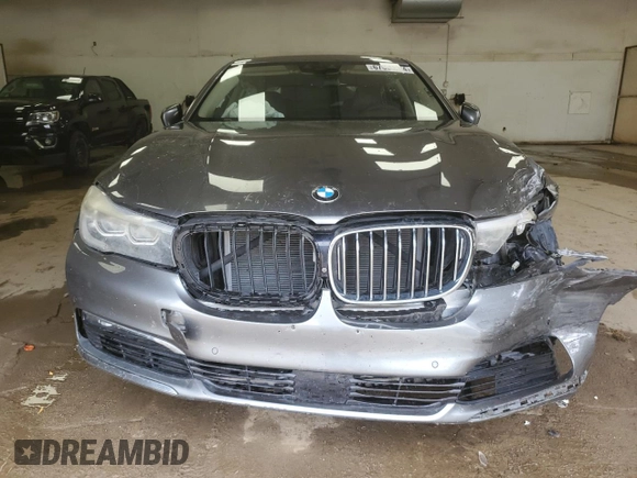 2017 BMW 7 Series 740i with VIN WBA7E2C54HG739147, listed as a Copart auction lot 67661374 with 0 mi miles and Clean Title. Bid and sale history available at carsss.com. Image 5.