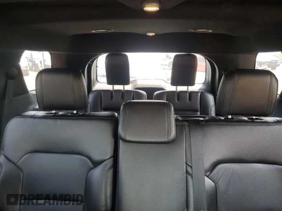 2018 Ford Explorer XLT z VIN 1FM5K8D83JGB83574, wystawiony jako Copart lot #64548545 z przebiegiem 89 375 mil mil oraz Czysty tytuł • Clean title. Historia ofert i sprzedaży dostępna na DreamBid. Obrazek 10.