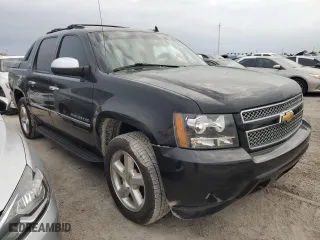 2013 Chevrolet Avalanche LTZ with VIN 3GNMCGE06DG360781, listed as a Copart auction lot 76562734 with 0 mi miles and Non Repairable. Bid and sale history available at carsss.com. Image 4.