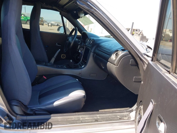 2003 Mazda MX-5 Miata Cloth with VIN JM1NB353930309670, listed as a IAAI auction lot 42234586 with 220,979 mi miles and . Bid and sale history available at DreamBid. Image 5.