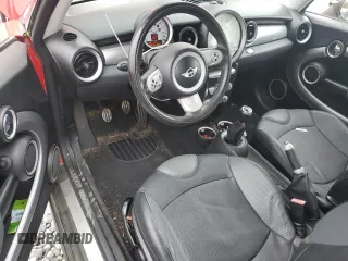 2008 MINI Hardtop S with VIN WMWMF73598TT87574, listed as a Copart auction lot 53399315 with 98,814 mi miles and Clean Title. Bid and sale history available at DreamBid. Image 8.