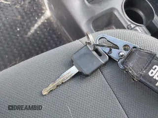 2021 Nissan NV200 SV z VIN 3N6CM0KN4MK705700, wystawiony jako IAAI lot #41375591 z przebiegiem 98 172 mil mil oraz . Historia ofert i sprzedaży dostępna na DreamBid. Obrazek 11.