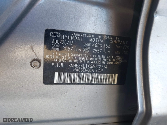 2016 Hyundai Sonata Hybrid Limited with VIN KMHE34L1XGA022774, listed as a IAAI auction lot 41333870 with 145,755 mi miles. Bid and sale history available at carsss.com. Image 9.