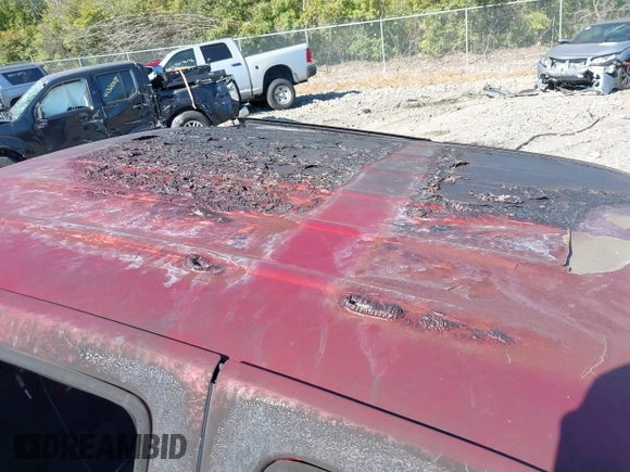 2009 Dodge Dakota SXT with VIN 1D7HE38K59S719263, listed as a IAAI auction lot 40661314 with Not Provided miles and . Bid and sale history available at DreamBid. Image 16.