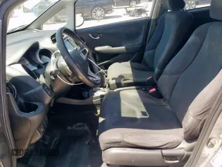 2009 Honda Fit Sport w/Navi with VIN JHMGE88649S008738, listed as a Copart auction lot 53961345 with 282,290 mi miles and Salvage Title. Bid and sale history available at carsss.com. Image 7.