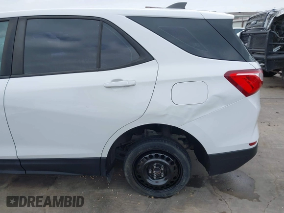 2020 Chevrolet Equinox LS with VIN 3GNAXHEV3LS716138, listed as a IAAI auction lot 41560566 with 87,671 mi miles. Bid and sale history available at carsss.com. Image 20.