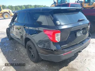2020 Ford Police Interceptor Utility z VIN 1FM5K8AB7LGD18218, wystawiony jako IAAI lot #41975421 z przebiegiem Nie podano mil oraz . Historia ofert i sprzedaży dostępna na DreamBid. Obrazek 3.