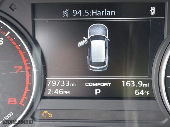 2018 Audi Q5 Premium with VIN WA1ANAFY5J2065919, listed as a IAAI auction lot 41692587 with 79,733 mi miles. Bid and sale history available at carsss.com. Image 15.