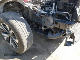 2024 Volkswagen Atlas SE z VIN 1V2LE2CA5RC225216, wystawiony jako IAAI lot #42156315 z przebiegiem 29 742 mil mil oraz . Historia ofert i sprzedaży dostępna na DreamBid. Obrazek 18.