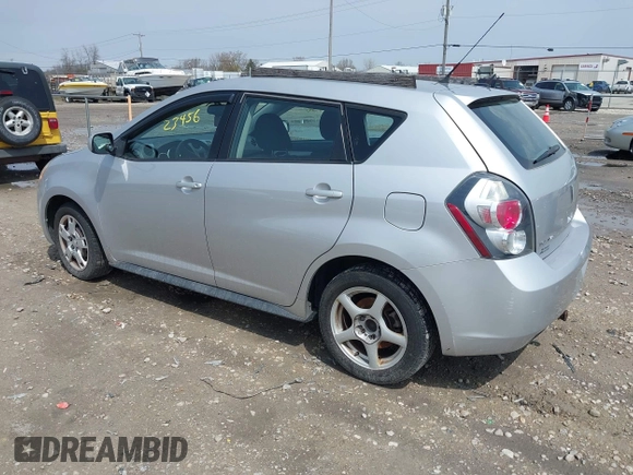 2009 Pontiac Vibe w/1SB with VIN 5Y2SP67009Z475895, listed as a IAAI auction lot 42123456 with 177,484 mi miles. Bid and sale history available at carsss.com. Image 3.