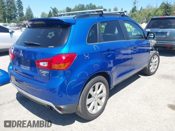 2015 Mitsubishi Outlander GT with VIN 4A4AR4AWXFE047335, listed as a IAAI auction lot 42720990 with 164,672 mi miles and . Bid and sale history available at DreamBid. Image 4.