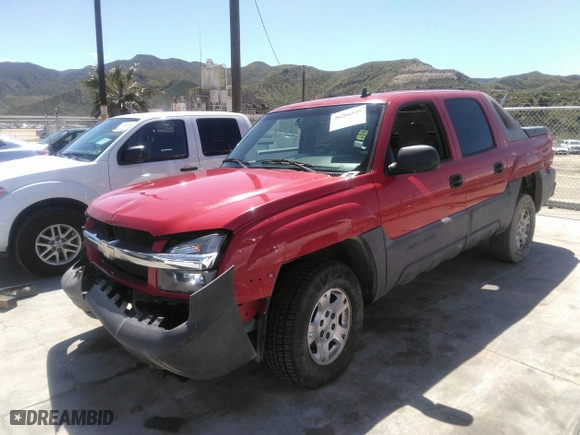 2006 Chevrolet Avalanche LT with VIN 3GNEC12Z36G170377, listed as a IAAI auction lot 39354647 with 172,775 mi miles. Bid and sale history available at carsss.com. Image 2.