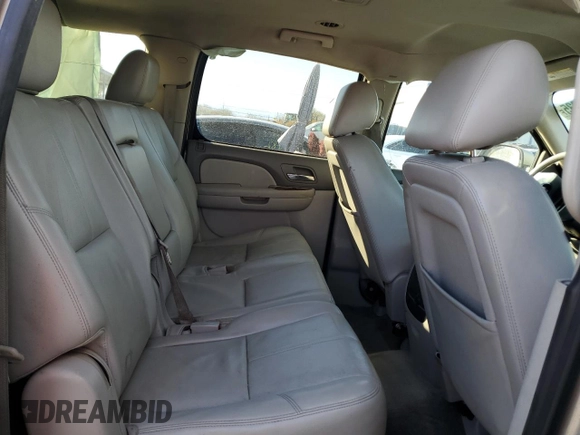 2013 GMC Yukon XL SLT with VIN 1GKS1KE07DR261108, listed as a Copart auction lot 89375335 with 107,940 mi miles and Salvage Title. Bid and sale history available at DreamBid. Image 11.