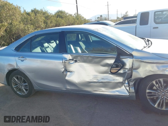 2017 Toyota Camry XLE with VIN 4T1BF1FKXHU806241, listed as a IAAI auction lot 41630618 with 123,991 mi miles. Bid and sale history available at carsss.com. Image 13.