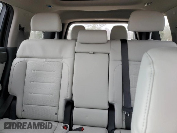 2024 Hyundai Santa Fe Hybrid Limited with VIN 5NMP3DG13RH013768, listed as a Copart auction lot 47998995 with 9,639 mi miles and Salvage Title. Bid and sale history available at carsss.com. Image 10.