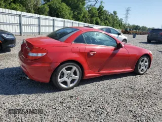 2005 Mercedes-Benz SLK 230/320 with VIN WDBWK56F35F038791, listed as a Copart auction lot 57413275 with 122,712 mi miles and Clean title. Bid and sale history available at DreamBid. Image 3.