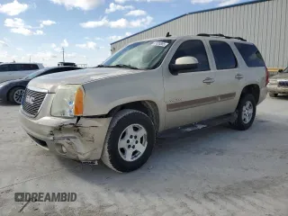 2007 GMC Yukon SLE with VIN 1GKFC13J47R230064, listed as a Copart auction lot 47835865 with 0 mi miles and Salvage Title. Bid and sale history available at carsss.com. Image 1.