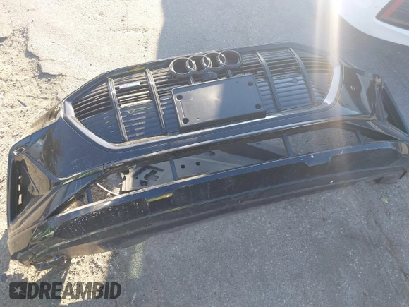 2023 Audi e-tron Chronos с VIN WA1VABGE7PB007536, выставлен на аукционе IAAI как лот 41317344 с пробегом 21 911 миль миль и . История ставок и продаж доступна на DreamBid. Изображение 12.