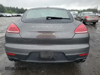 2016 Porsche Panamera S E-Hybrid z VIN WP0AD2A77GL040200, wystawiony jako Copart lot #56223035 z przebiegiem 113 659 mil mil oraz Szkody całkowita. Historia ofert i sprzedaży dostępna na DreamBid. Obrazek 6.