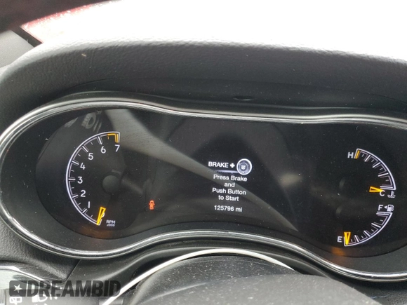 2020 Jeep Grand Cherokee Trailhawk with VIN 1C4RJFLG0LC116964, listed as a Copart auction lot 46117625 with 125,796 mi miles and Salvage title. Bid and sale history available at DreamBid. Image 9.