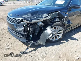 2018 Kia Optima EX with VIN 5XXGU4L38JG187309, listed as a IAAI auction lot 42017183 with 82,426 mi miles and . Bid and sale history available at carsss.com. Image 6.