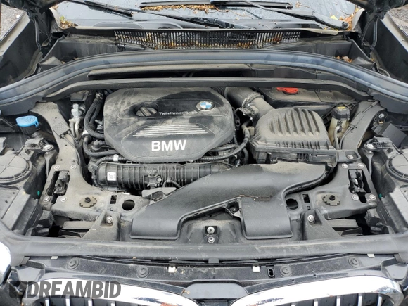 2018 BMW X1 xDrive28i z VIN WBXHT3C39J5L34133, wystawiony jako Copart lot #60195805 z przebiegiem 49 551 mil mil oraz Szkoda całkowita • Salvage title. Historia ofert i sprzedaży dostępna na DreamBid. Obrazek 12.