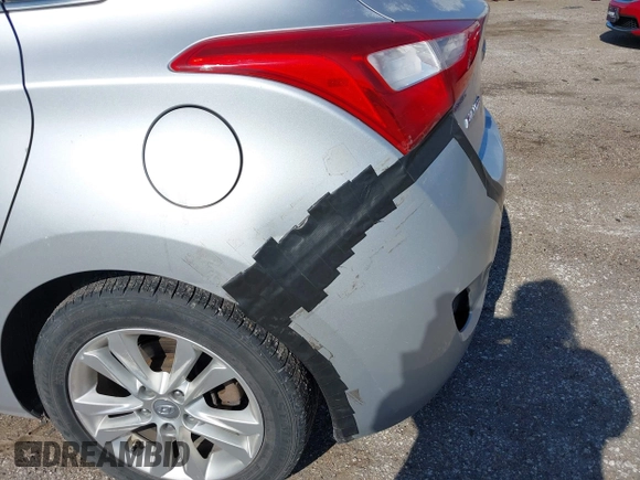 2014 Hyundai Elantra с VIN KMHD35LH8EU220585, выставлен на аукционе IAAI как лот 41960767 с пробегом 109 714 миль миль и . История ставок и продаж доступна на DreamBid. Изображение 6.