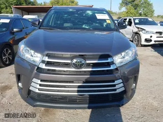 2019 Toyota Highlander SE with VIN 5TDJZRFH7KS950268, listed as a IAAI auction lot 40516162 with 37,868 mi miles. Bid and sale history available at carsss.com. Image 12.