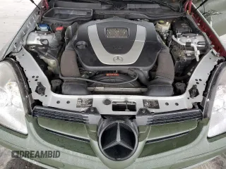 2006 Mercedes-Benz SLK 280 z VIN WDBWK54F66F118722, wystawiony jako Copart lot #42294405 z przebiegiem 180 229 mil mil oraz Szkody całkowita. Historia ofert i sprzedaży dostępna na DreamBid. Obrazek 11.