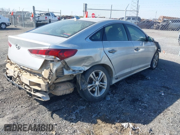 2019 Hyundai Sonata SEL with VIN 5NPE34AF3KH795543, listed as a IAAI auction lot 41794340 with Not Provided miles and . Bid and sale history available at DreamBid. Image 4.