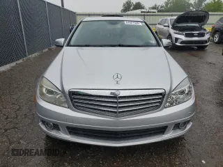 2011 Mercedes-Benz C 300 Sport z VIN WDDGF5EB8BF632917, wystawiony jako Copart lot #64001935 z przebiegiem 230 867 mil mil oraz Czysty tytuł • Clean title. Historia ofert i sprzedaży dostępna na DreamBid. Obrazek 5.