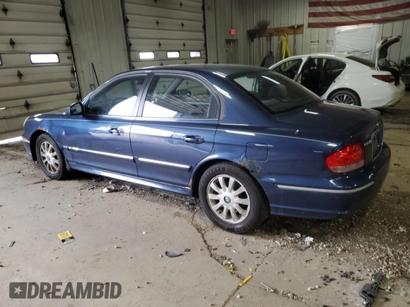 2004 Hyundai Sonata GLS with VIN KMHWF35H94A019697, listed as a Copart auction lot 51681035 with 174,304 mi miles and Clean Title. Bid and sale history available at carsss.com. Image 2.