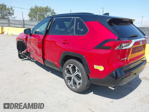 2022 Toyota RAV4 XSE with VIN JTMEB3FV8ND090664, listed as a IAAI auction lot 42465718 with 22,227 mi miles and . Bid and sale history available at DreamBid. Image 3.