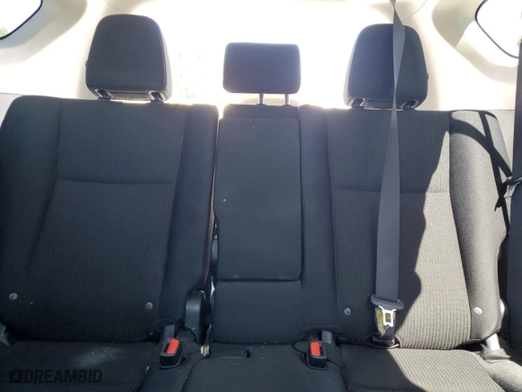 2016 Toyota RAV4 LE with VIN JTMZFREV9GJ069675, listed as a Copart auction lot 47943105 with 202,708 mi miles and Salvage Title. Bid and sale history available at carsss.com. Image 10.
