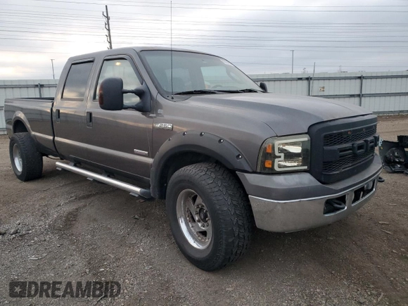2006 Ford Super Duty F-250 XL with VIN 1FTSW20P16EB79211, listed as a Copart auction lot 82824904 with 206,286 mi miles and Clean Title. Bid and sale history available at carsss.com. Image 4.