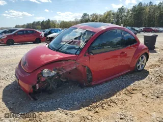 2009 Volkswagen New Beetle Coupe S with VIN 3VWRG31C39M514610, listed as a Copart auction lot 50376005 with 56,816 mi miles and Salvage Title. Bid and sale history available at carsss.com. Image 1.
