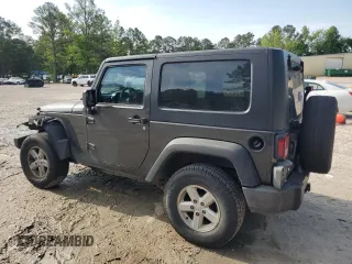 2007 Jeep Wrangler X with VIN 1J4FA24197L137589, listed as a Copart auction lot 55081335 with 179,423 mi miles and Clean Title. Bid and sale history available at carsss.com. Image 2.